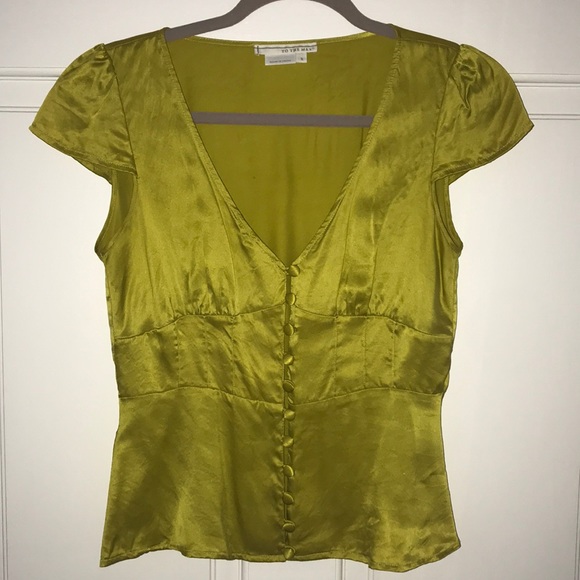 Lime Satin Corset Lace Up Sweetheart Top - Picture 2 of 3